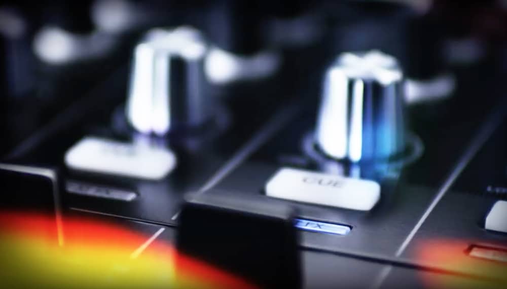 Glimpse of the DJM 900 NXS2 channel FX indicators inside Pioneer' video teaser