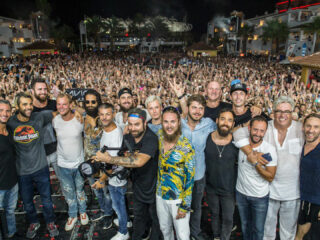 Avicii, his team & Ushuaïa Ibiza team for his last show live at Ushuaïa Ibiza